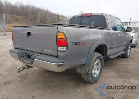 2002 Toyota Tundra Sr5 z USA, uszkodzony, nr VIN 5TBBT44172S242531